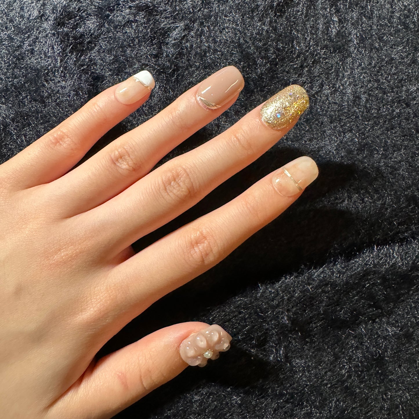 press-on nails / cute pink golden with flower